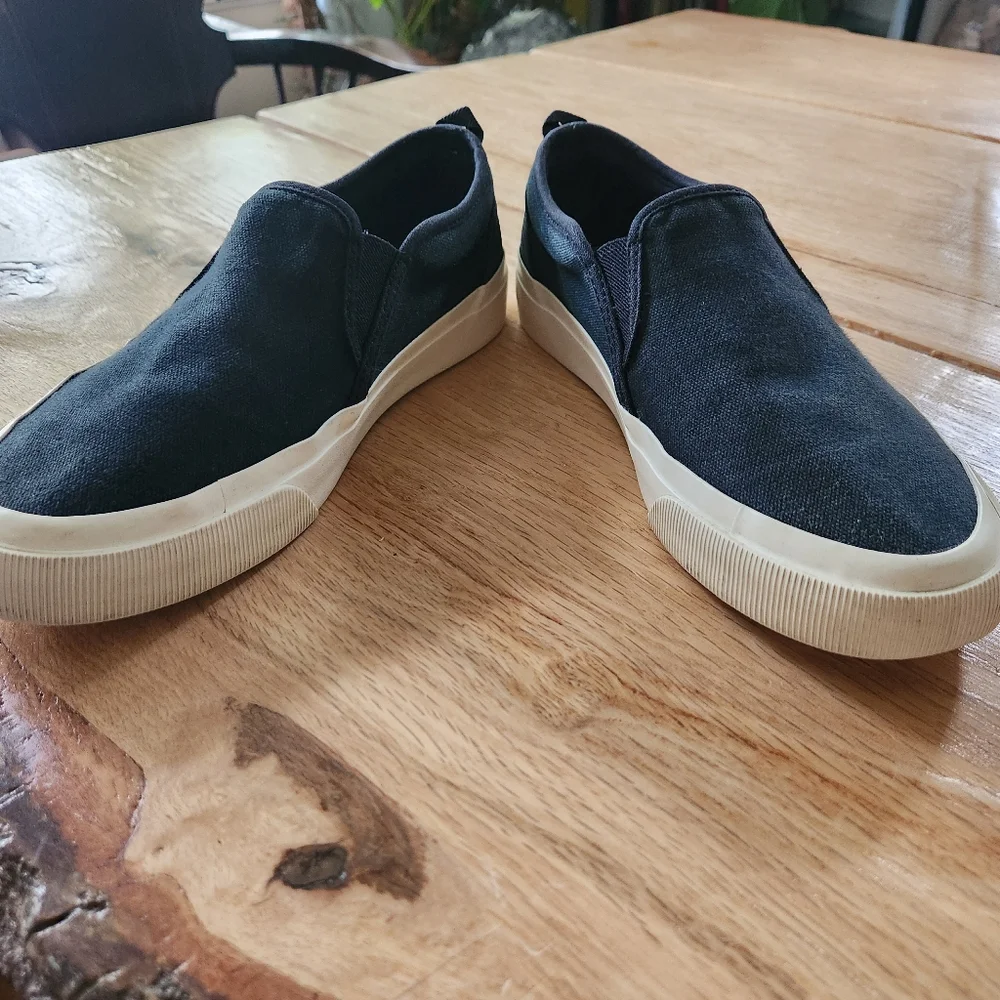 Everlane Black Canvas Slip-On Shoes Organic Womens Size 7 Mens 5.5 Unisex - Picture 6 of 10